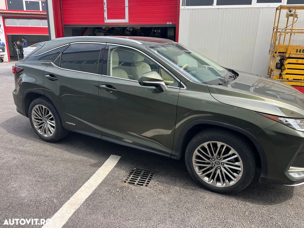 Lexus Seria RX - 12