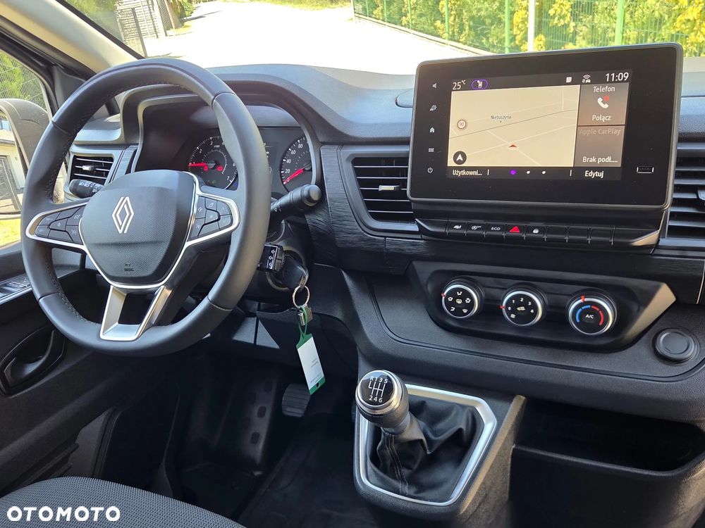 Renault TRAFIC - 12