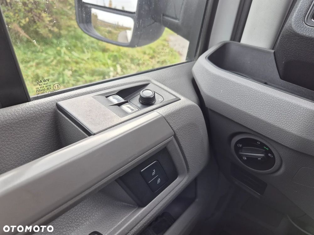 Volkswagen Crafter - 12