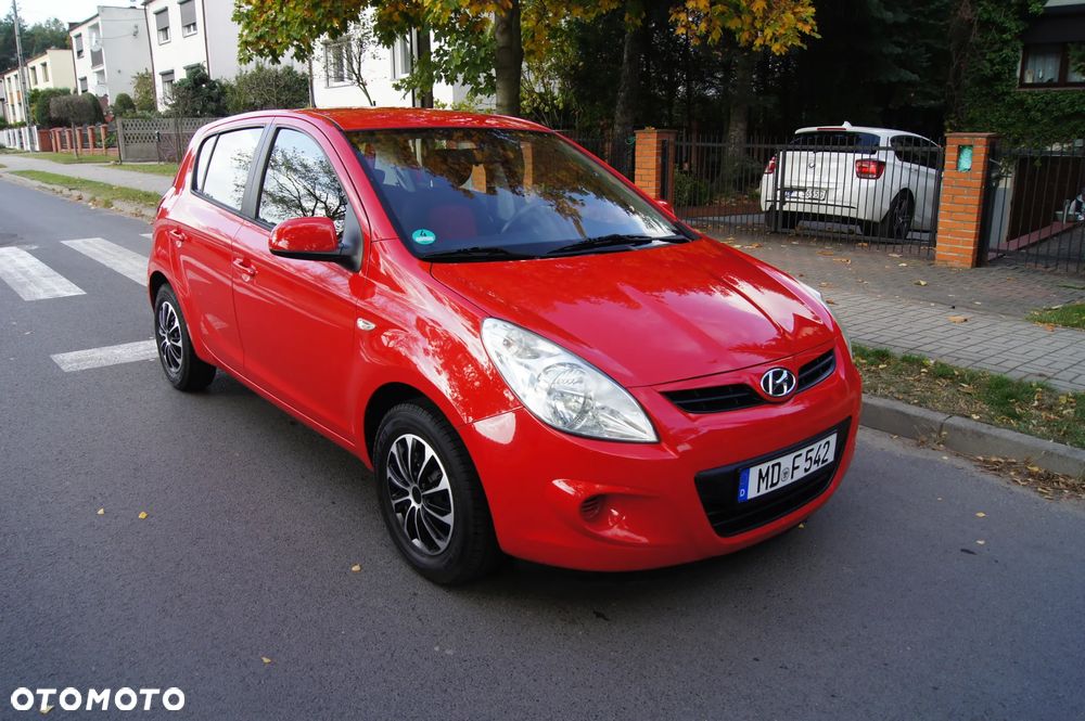 Hyundai I20