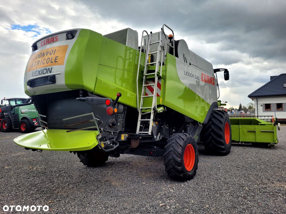 Claas LEXION 540 heder Vario V660 - 11