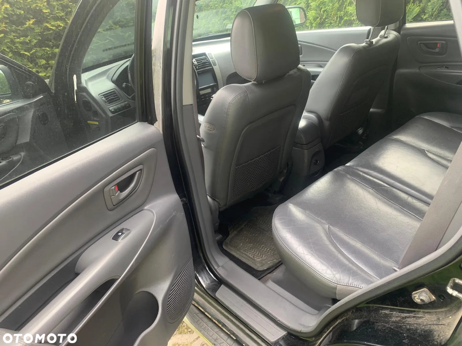 Hyundai Tucson 2.0 CRDi Elegance + - 3
