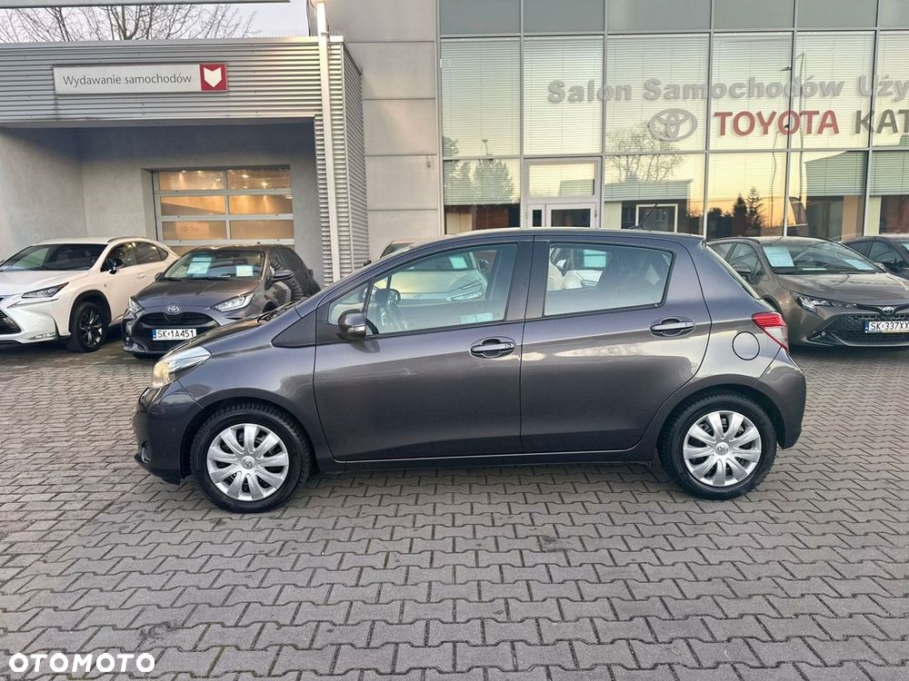 Toyota Yaris 1.33 Premium - 5