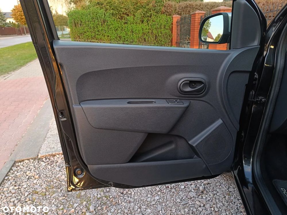 Dacia Dokker TCe 115 Stepway - 16