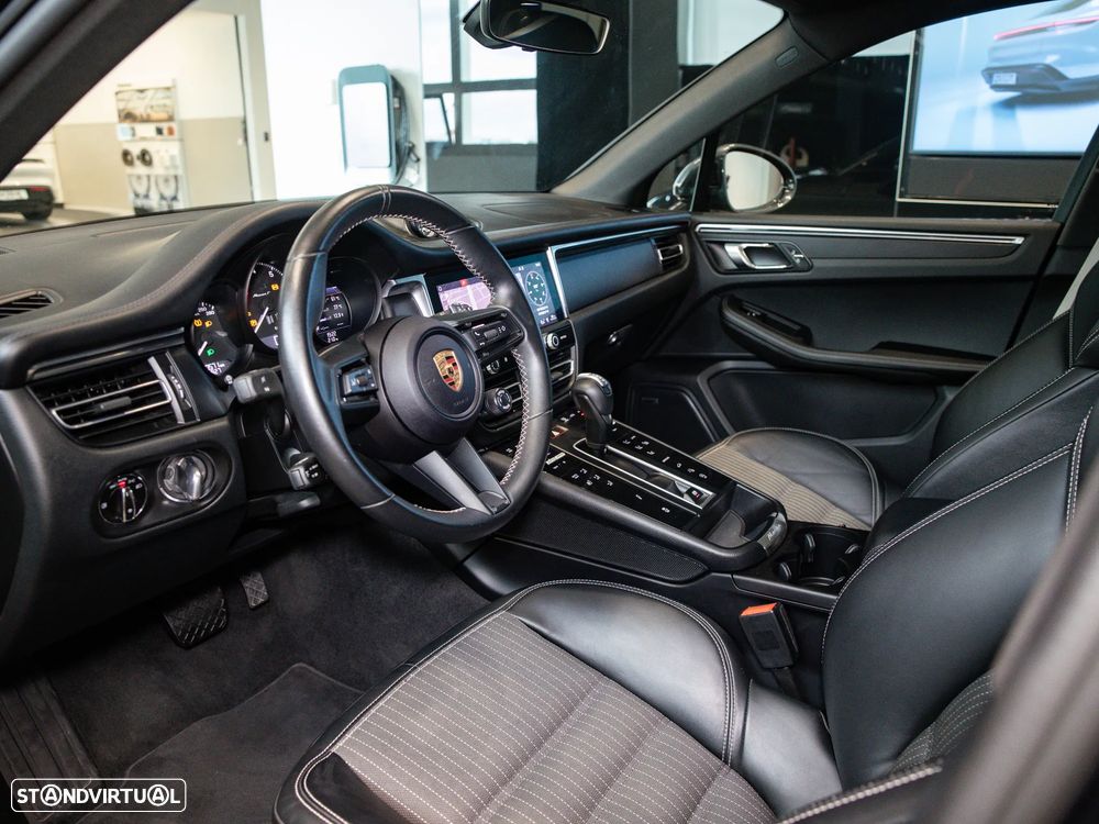 Porsche Macan T PDK - 26