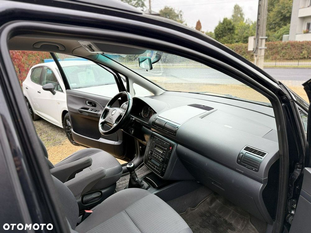 Seat Alhambra - 23