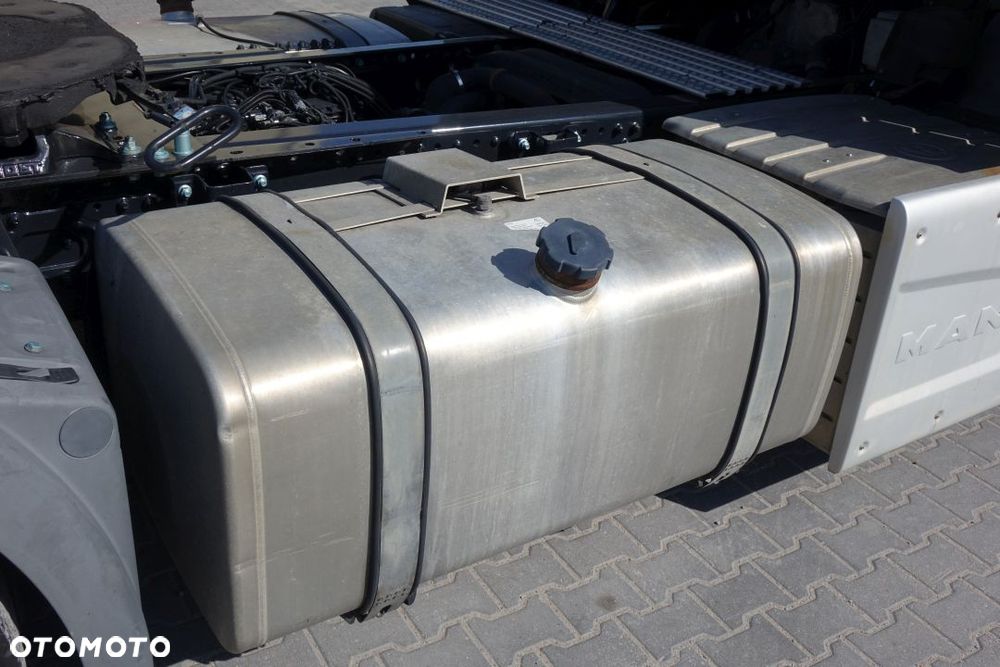 MAN TGX 18.500 EURO 6 4X2 LLS-U XLX / MEGA / AUTOMAT / RETARDER / 2 ZBIORNIKI / LODÓWKA - 15