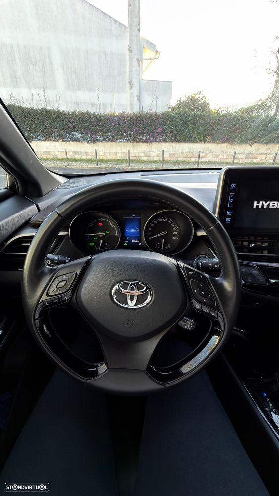 Toyota C-HR 1.8 Hybrid Exclusive+P.Luxury - 11