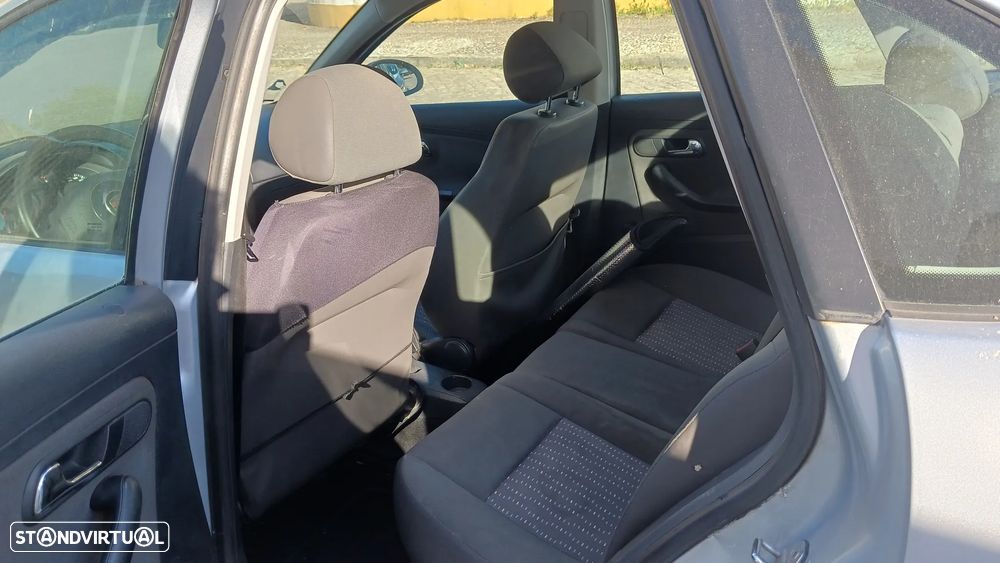 SEAT Ibiza 1.2 12V Reference - 10