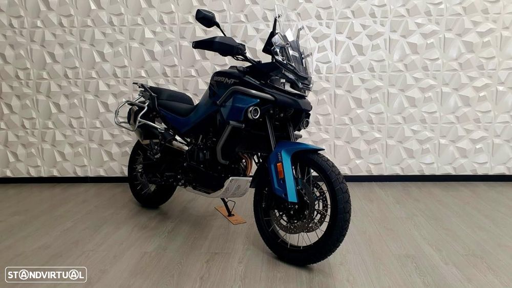 CF Moto 800MT ES - 12