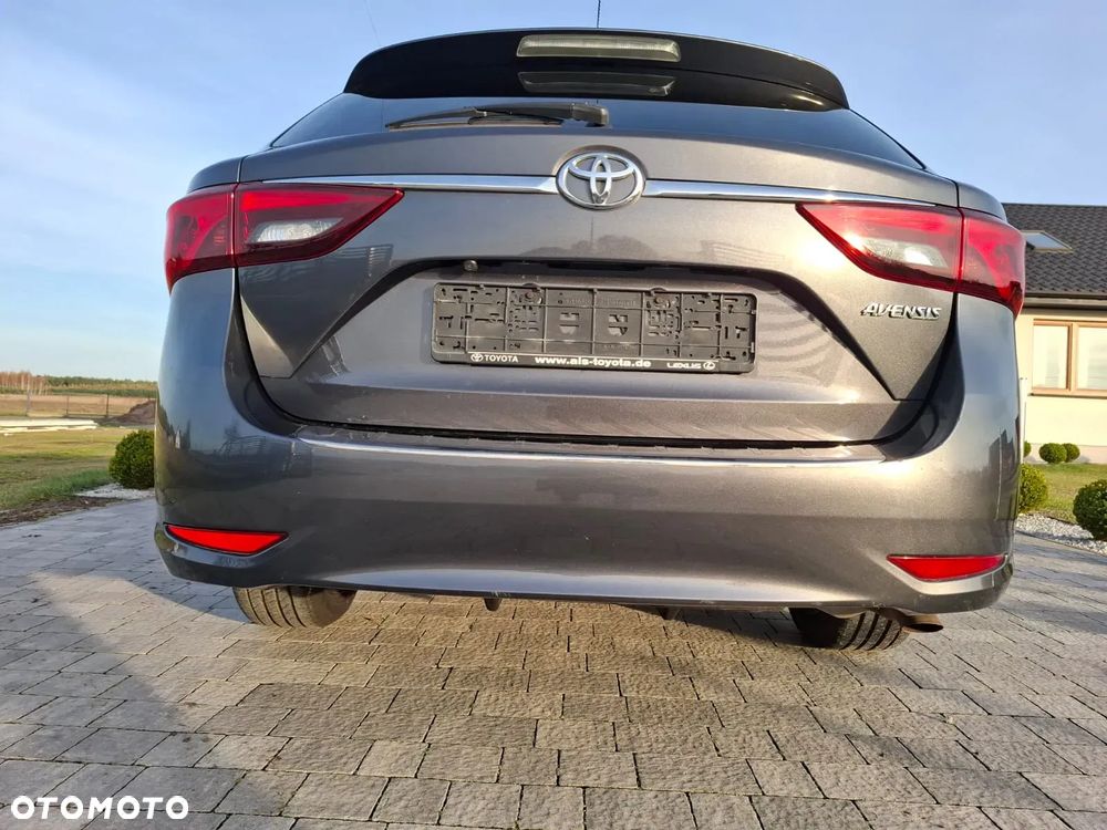 Toyota Avensis 2.0 D-4D Prestige - 15