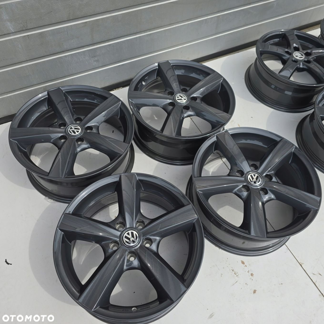 VW PASSAT B7 B8 CC TIGUAN II I T-ROC SHARAN GOLF VI VII CADDY 5x112 17 4X - 2