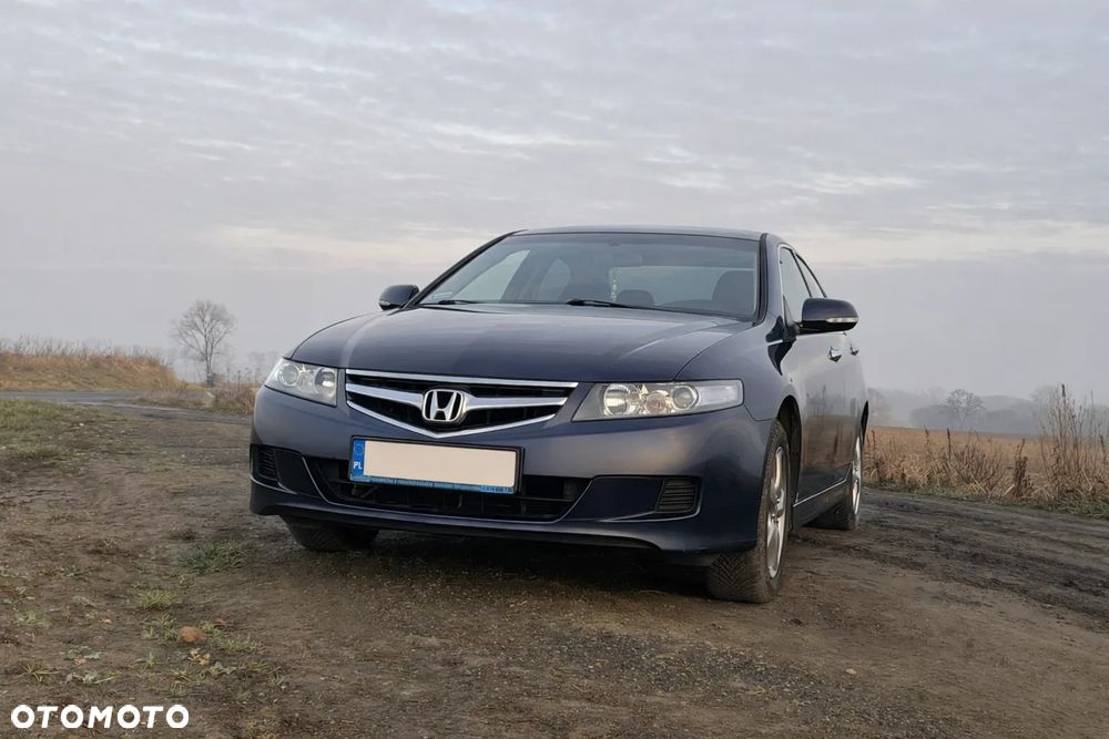 Honda Accord 2.0 i Comfort - 1