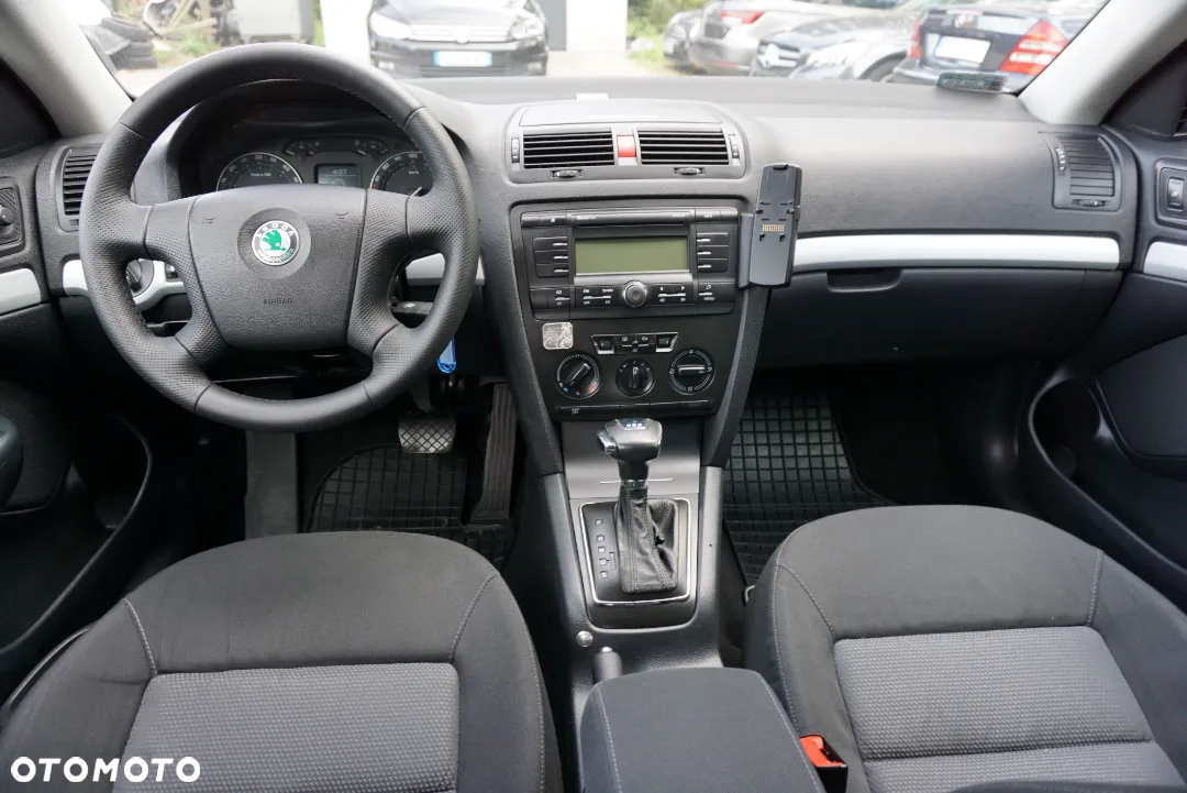 Skoda Octavia 1.9 TDI Classic DSG - 11