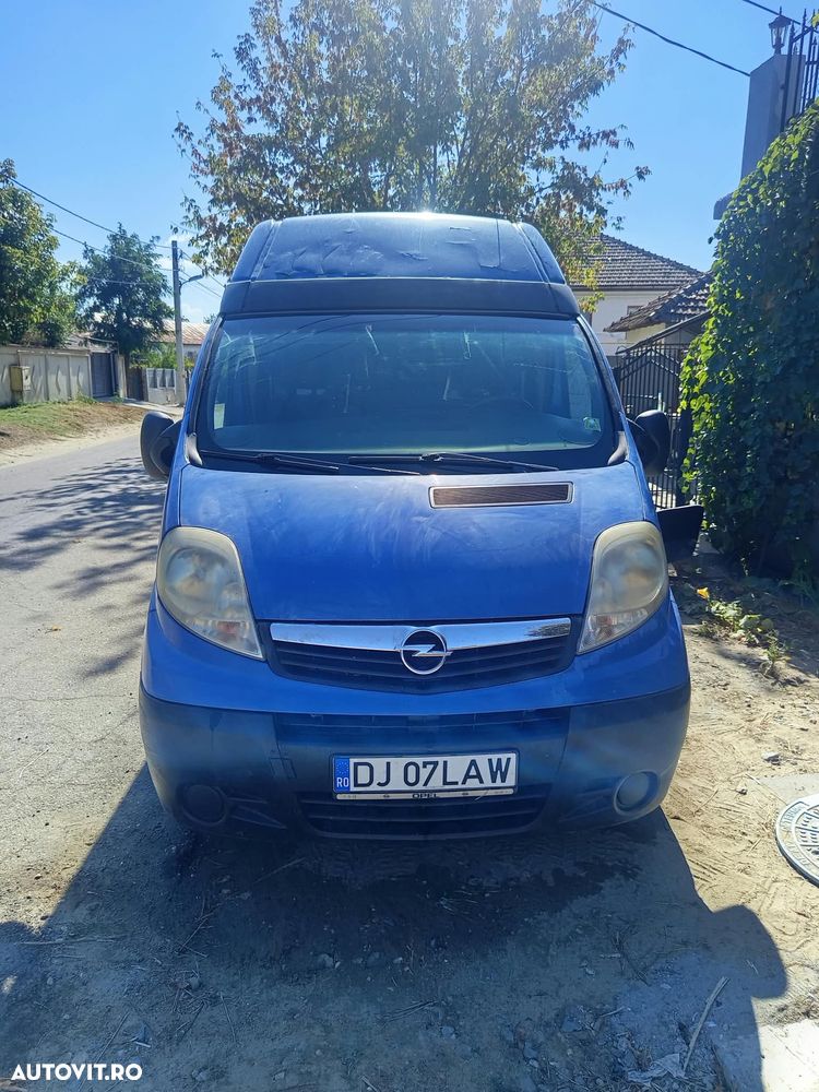Opel Vivaro - 2
