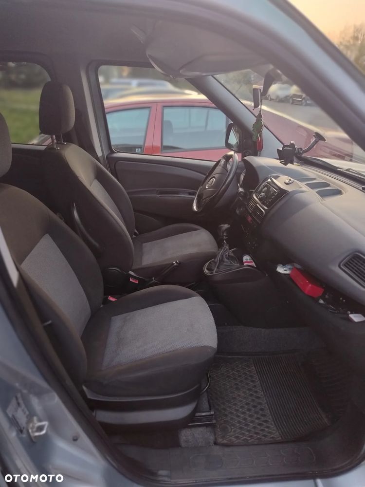 Fiat Doblo - 7