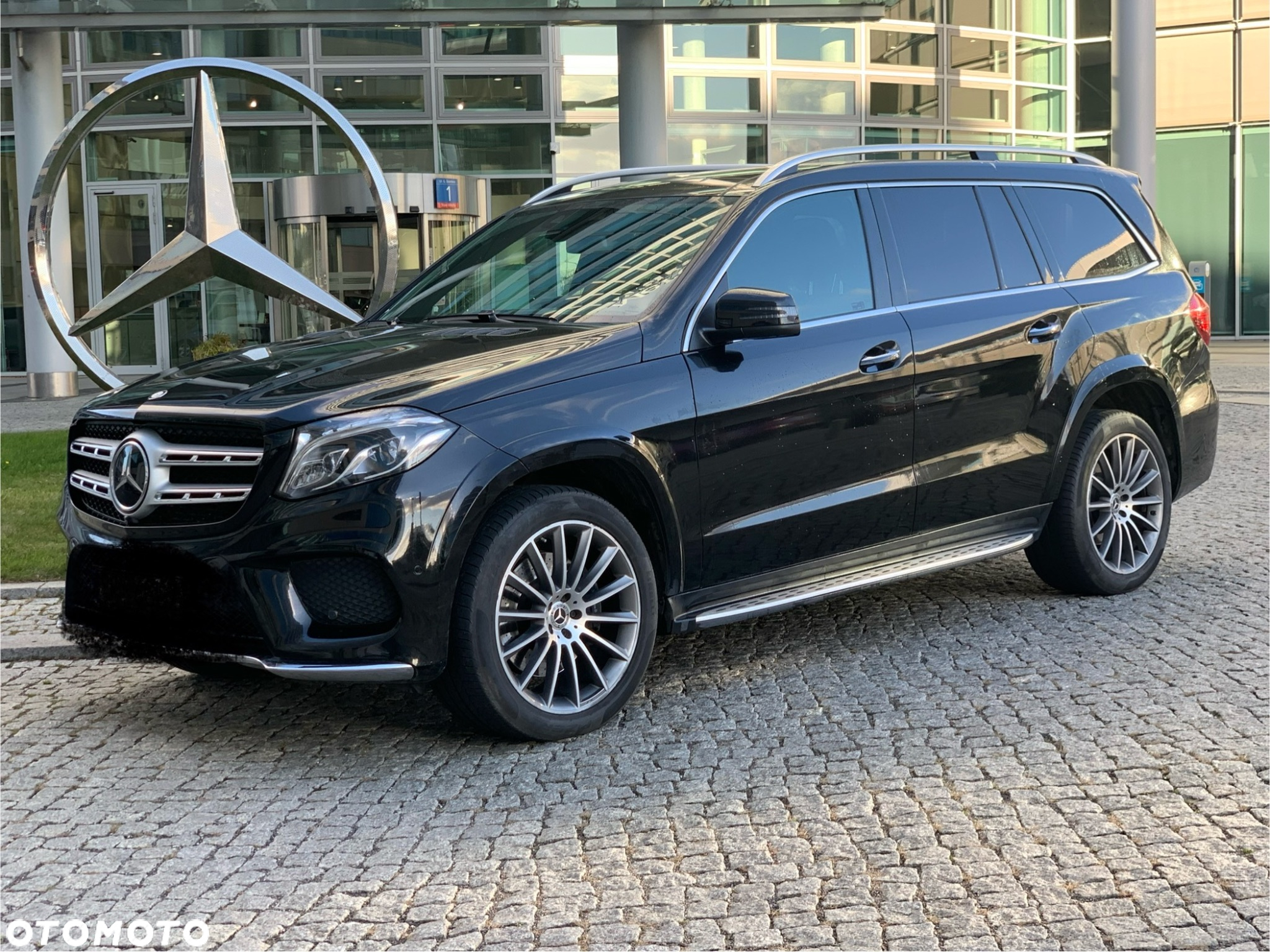 Mercedes-Benz GLS 350 d 4-Matic - 10