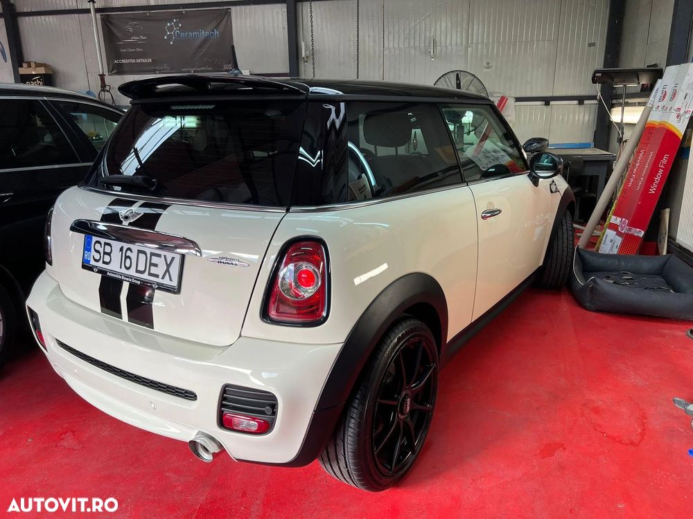 Mini Cooper - 4