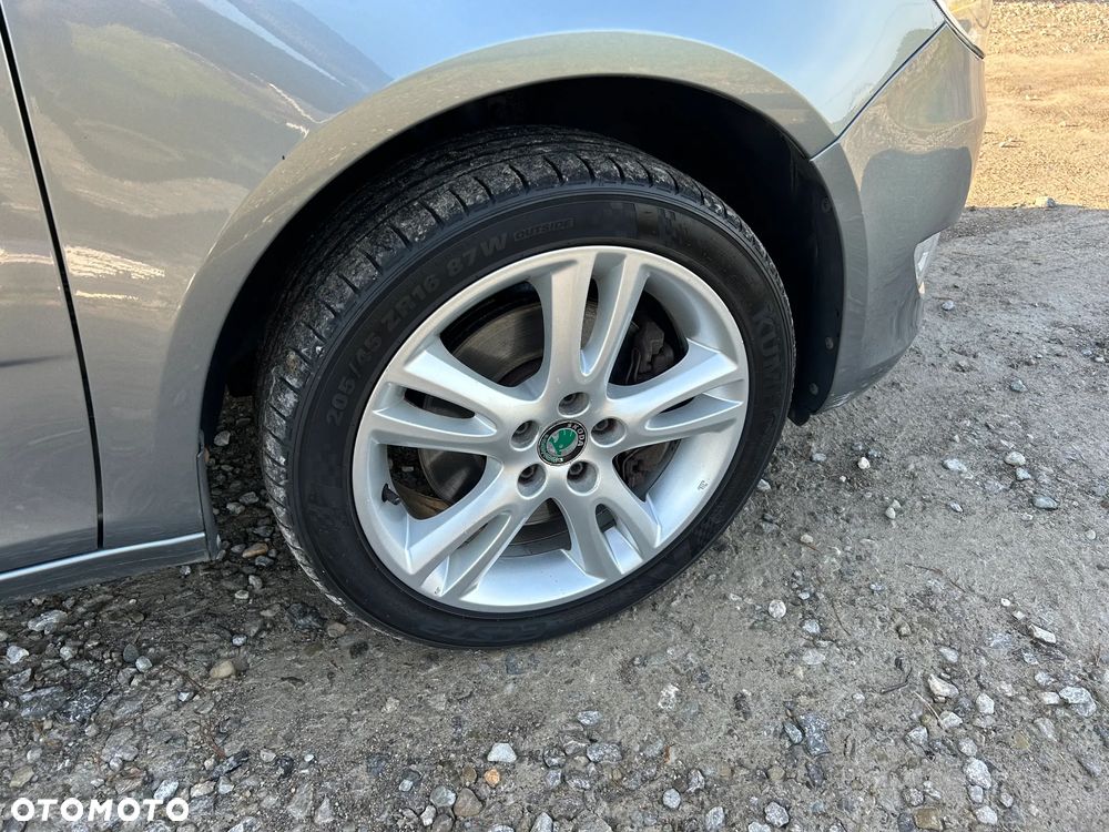 Skoda Fabia - 13