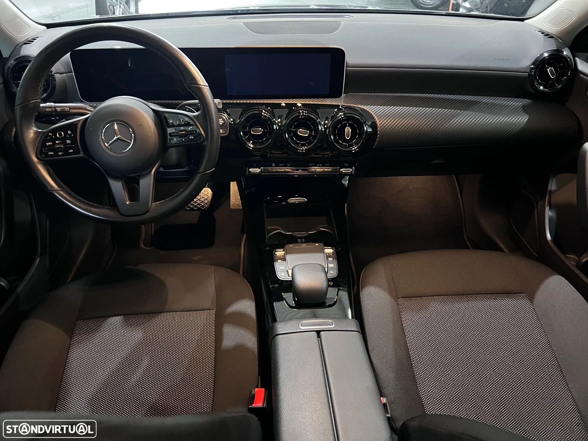 Mercedes-Benz A 180 d 7G-DCT - 5