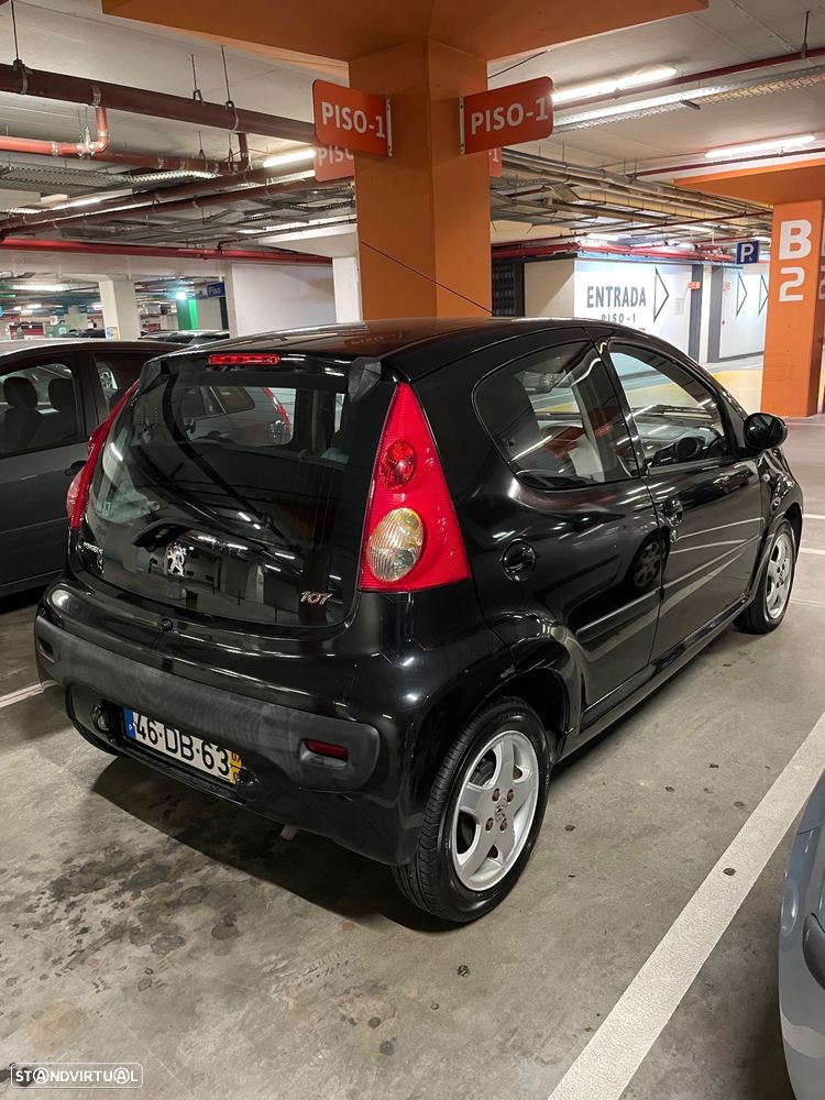 Peugeot 107 1.0 Trendy - 4