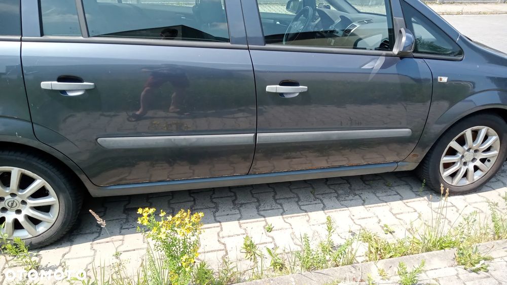 Opel Zafira 1.9 CDTI Elegance - 22