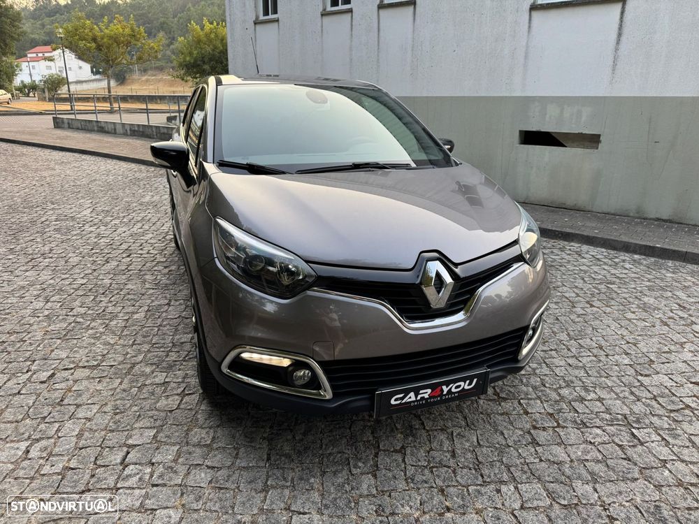Renault Captur 1.2 TCe Exclusive EDC - 10