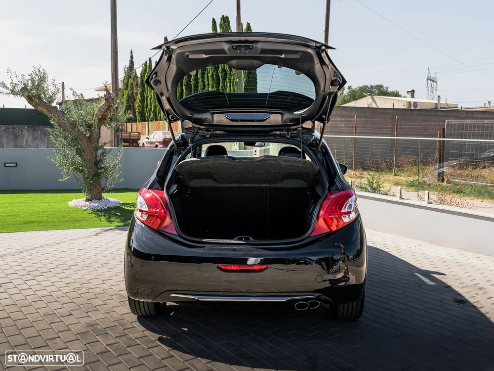 Peugeot 208 GTI 200 THP - 34