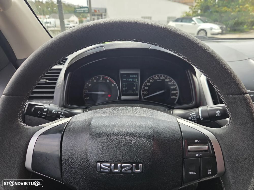 Isuzu D-Max - 13