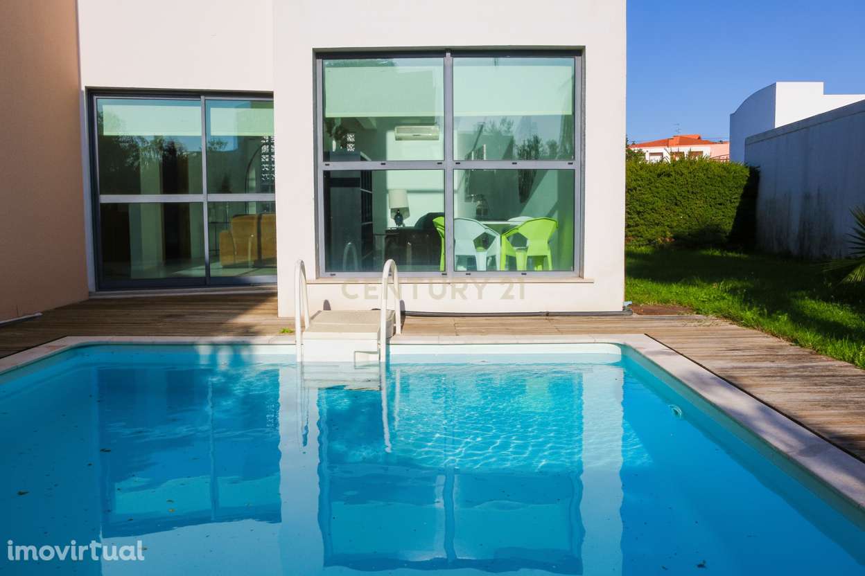 Moradia T3 com Piscina Privativa | Viver com tranquilidade no Palmela - Grande imagem: 2/31