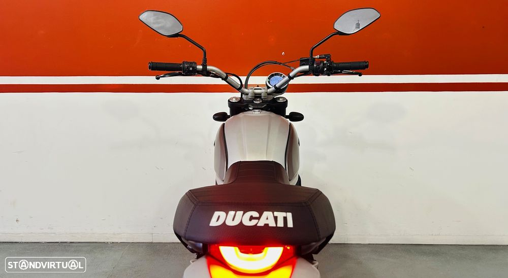 Ducati Scrambler ICON 800 SILVER ICE - 10