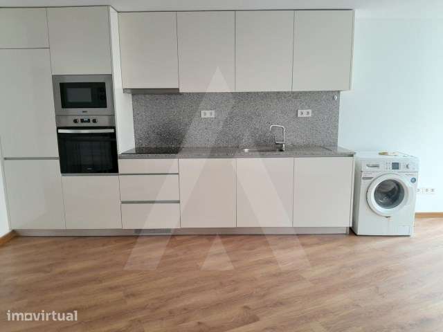 Apartamento T1 Duplex no centro de Aveiro - Grande imagem: 3/21