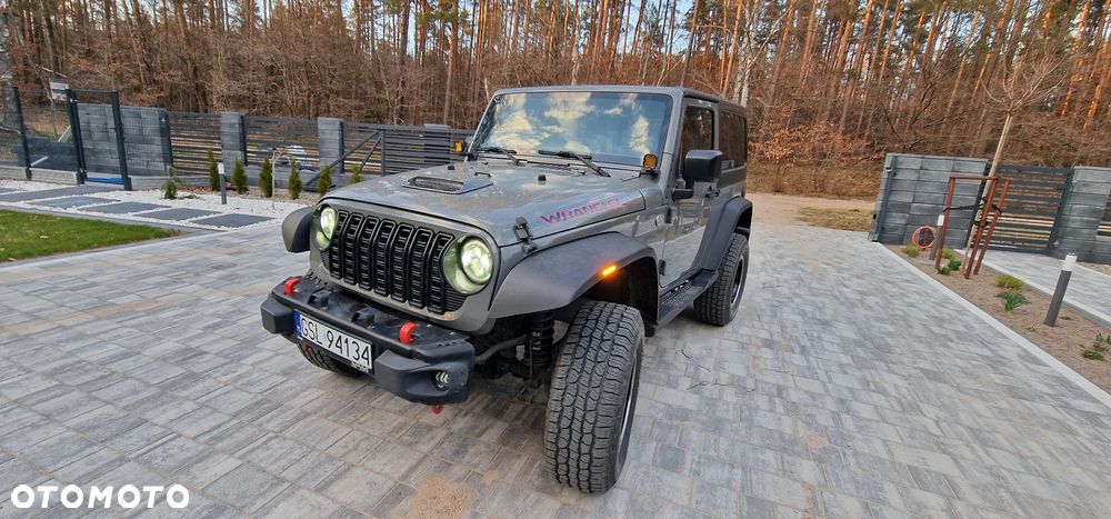 Jeep Wrangler - 5