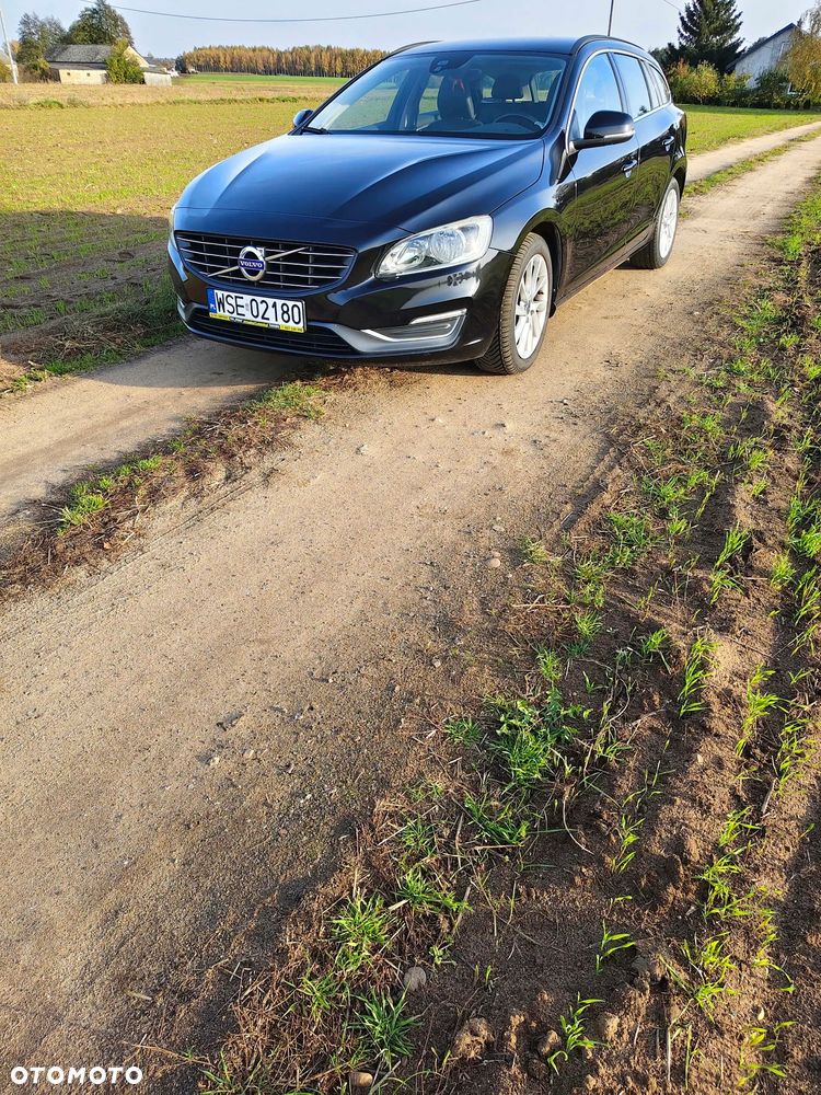 Volvo V60 2014 photo 5