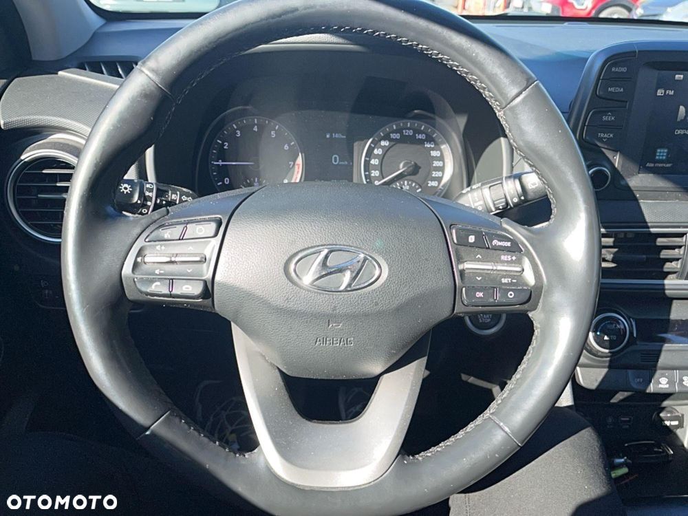 Hyundai Kona - 16