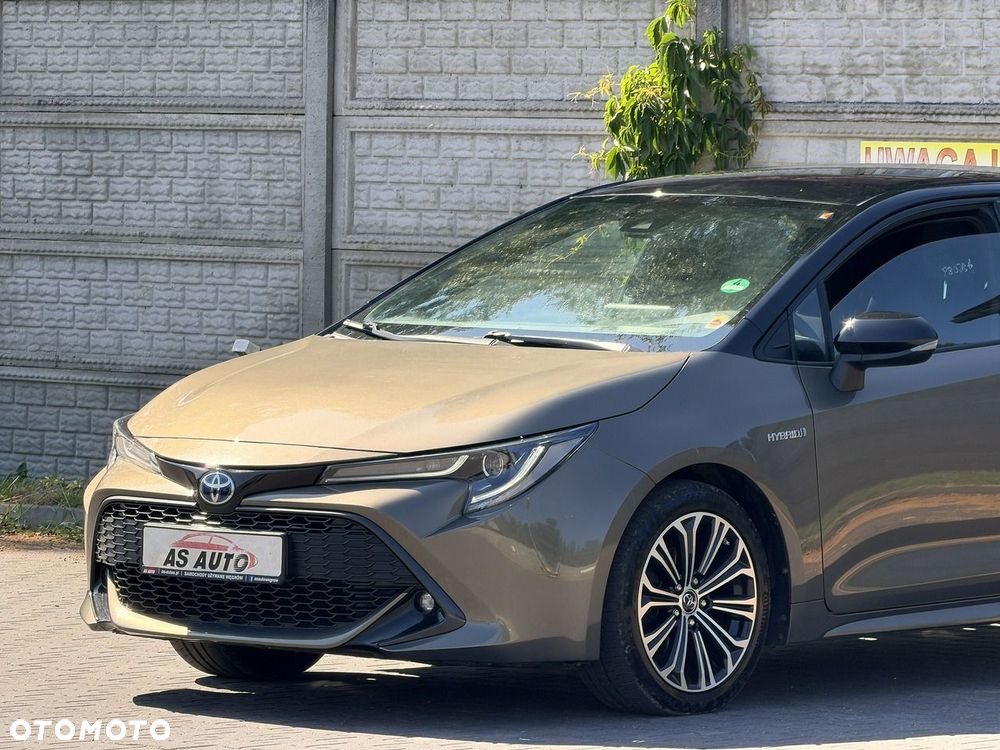Toyota Corolla 1.8 Hybrid Executive - 23