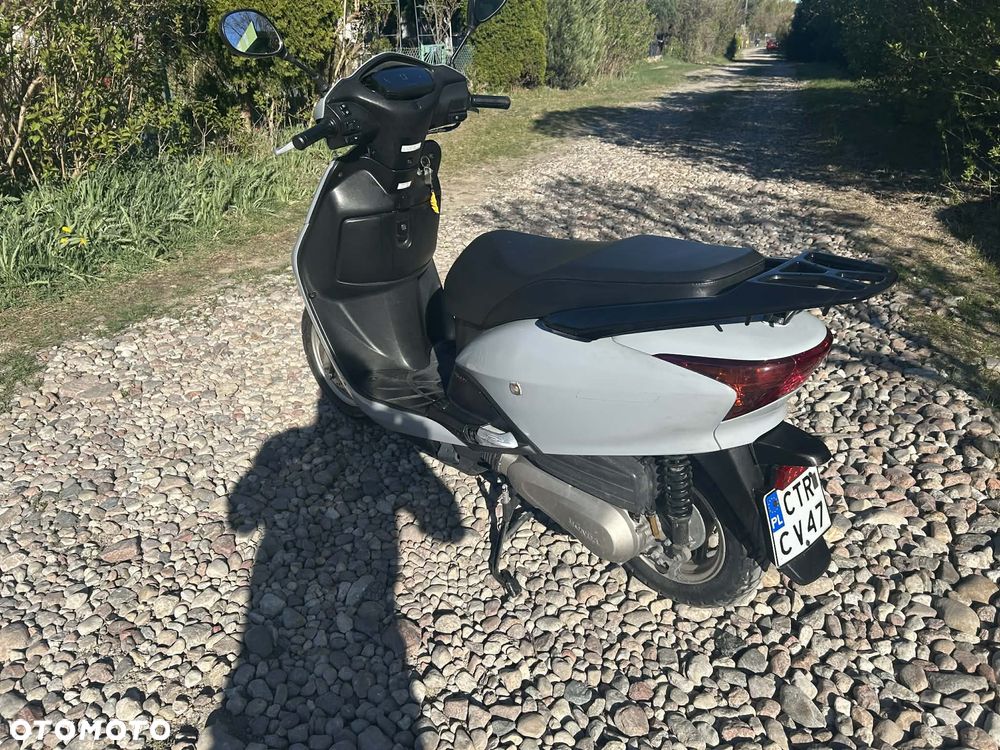 Honda Lead - 2