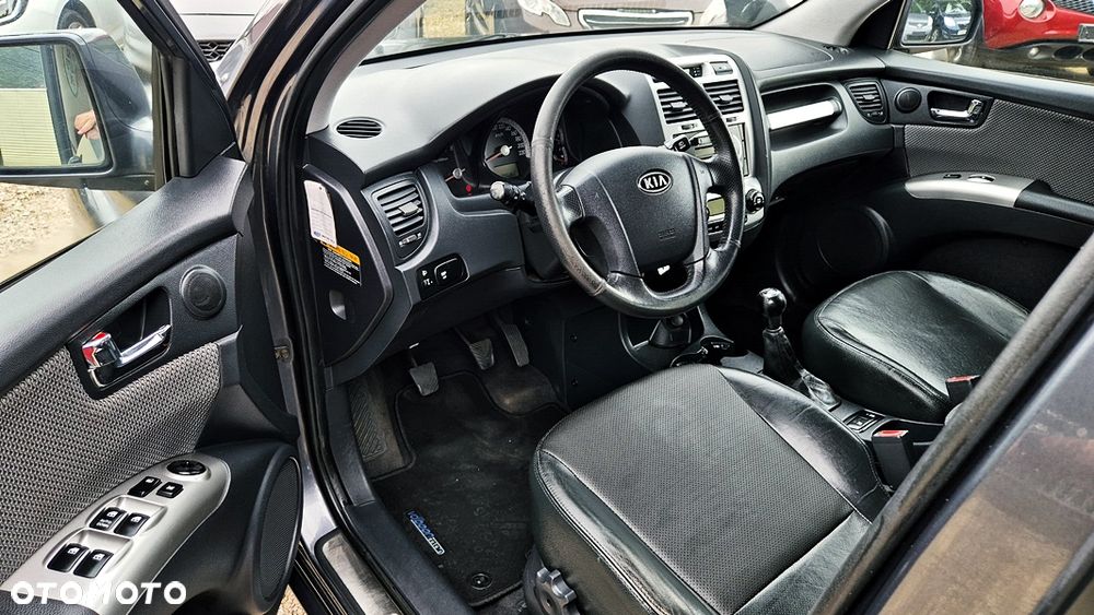 Kia Sportage 2.0 Expedition + - 30