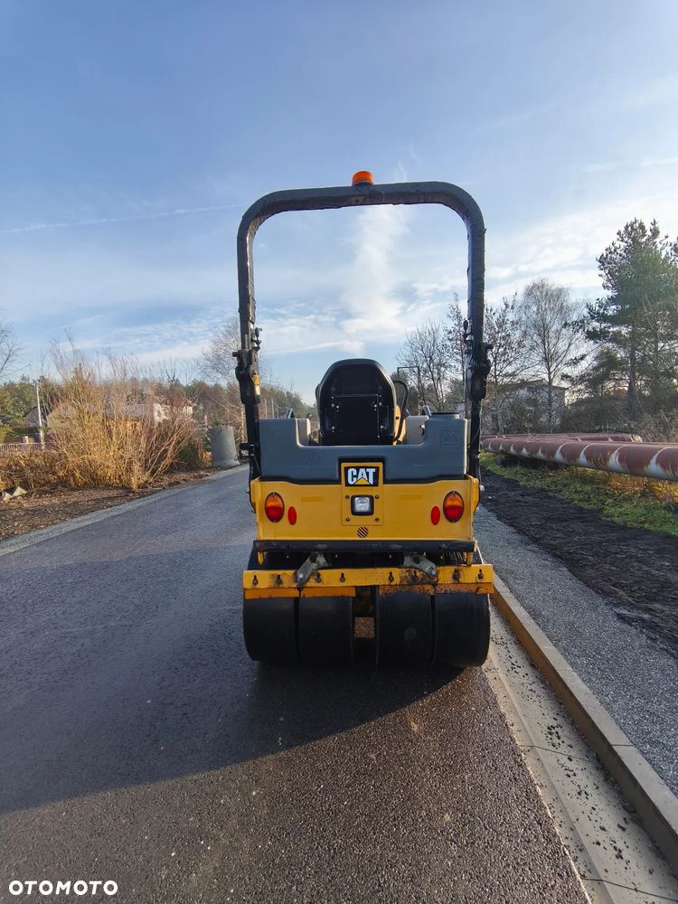 Caterpillar CC34B - 6