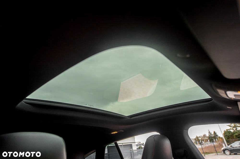 Mercedes-Benz CLA 220 7G-DCT AMG Line - 21