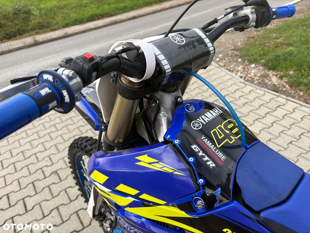 Yamaha YZF - 7