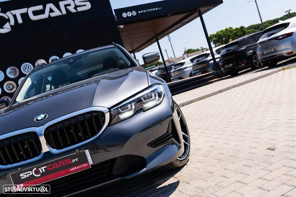 BMW 318 d Auto - 4