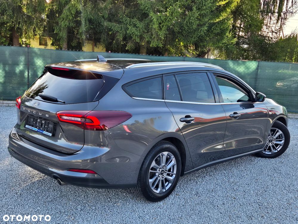 Ford Focus - 18