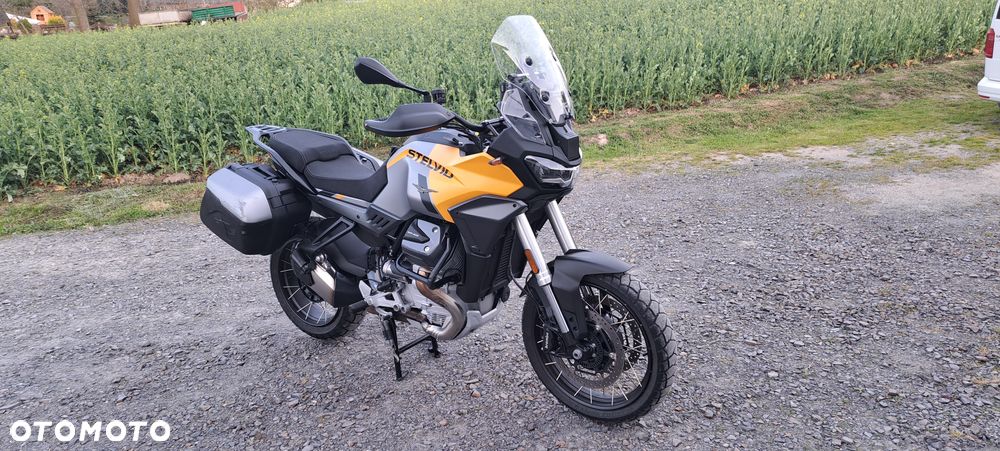Moto Guzzi Stelvio - 3