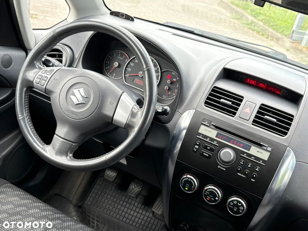 Suzuki SX4 1.6 GLX / Comfort - 14