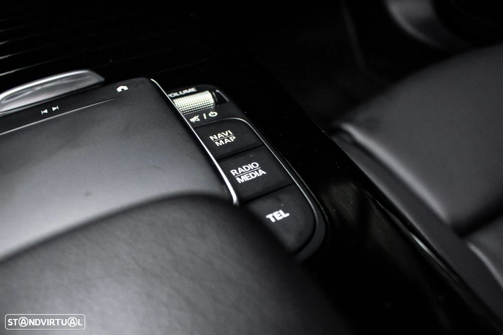 Mercedes-Benz A 250 e Style Plus - 25