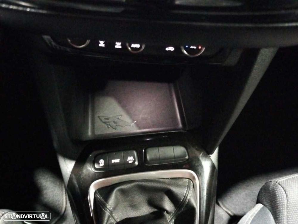 Opel Corsa 1.2 T GS - 19