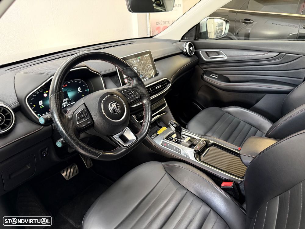 MG EHS 1.5 T-GDI Plug-in Hybrid Luxury - 22