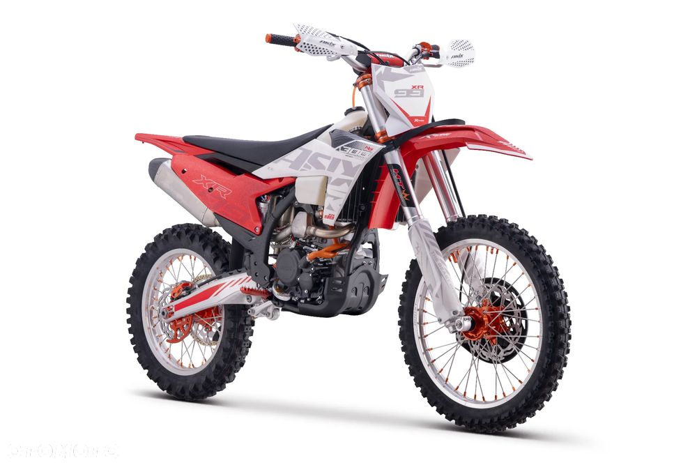 ASIX XR - 6