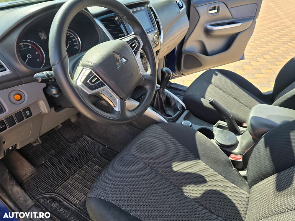 Mitsubishi L200 - 5
